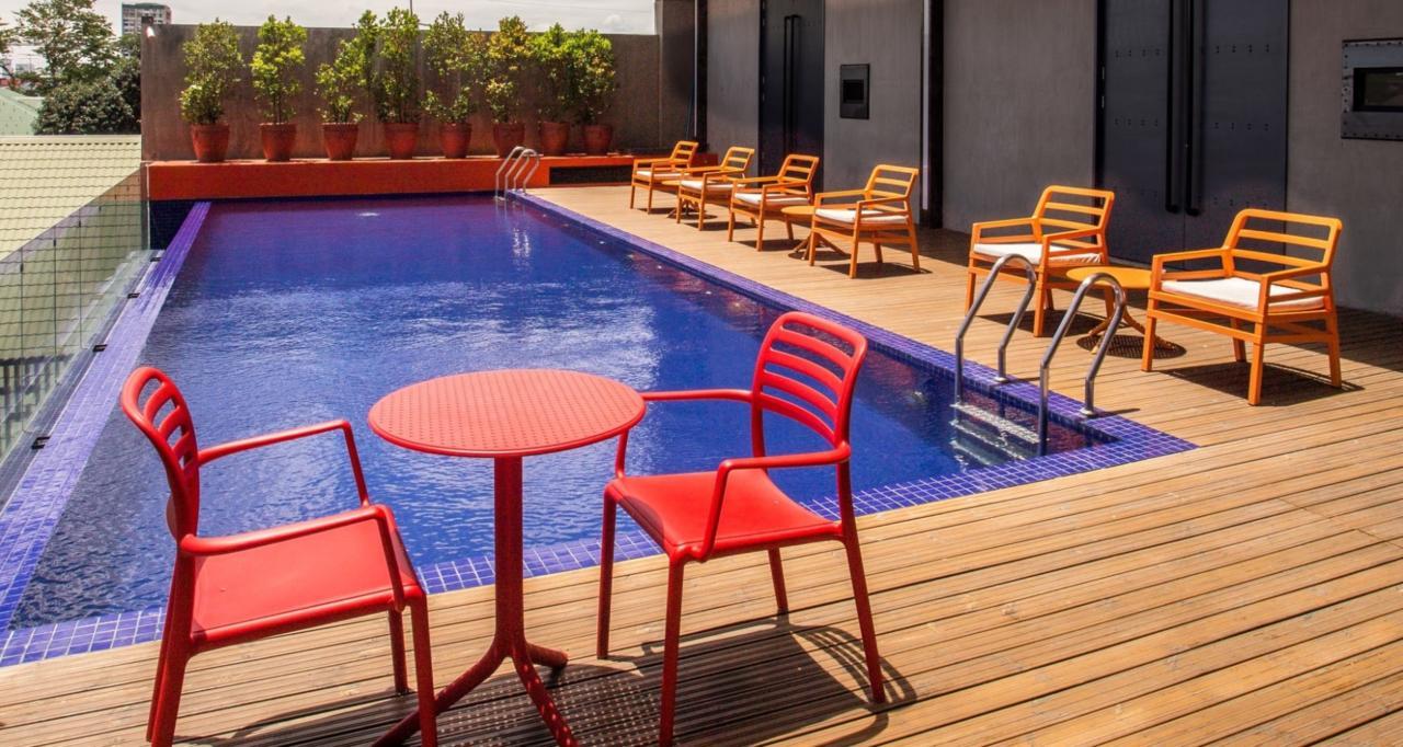 Hotel The B Quezon Quezon City